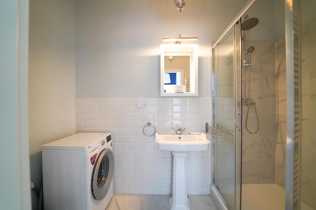 Spa Apartments Theresia Dubi  Экстерьер фото