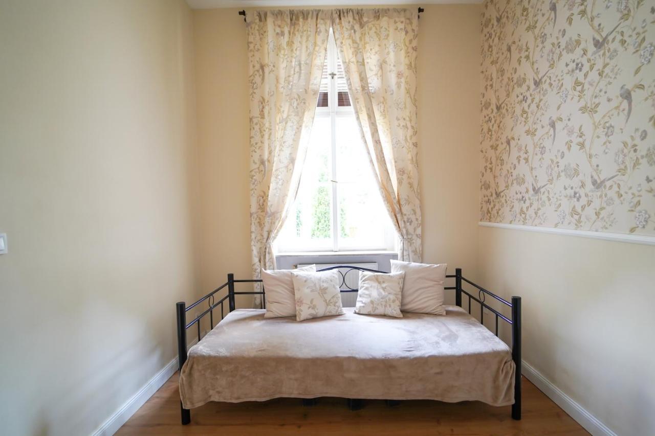 Spa Apartments Theresia Dubi  Экстерьер фото